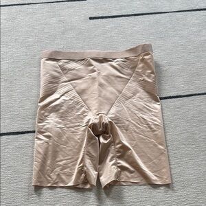 Spanx Seamless Shapewear Shorts in Nude